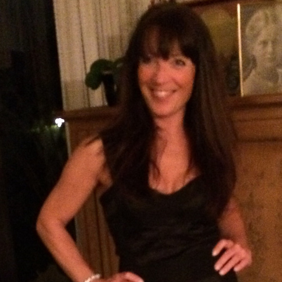 Meet your Posher, Elaine - Picture 6 of 8